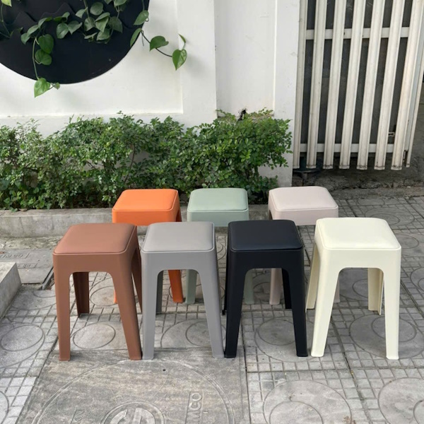 ghế nhựa đúc mặt da